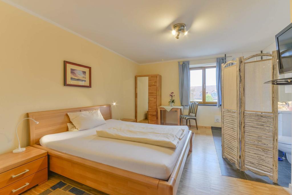 Haus Am Gries Hotel Murnau am Staffelsee Eksteriør billede